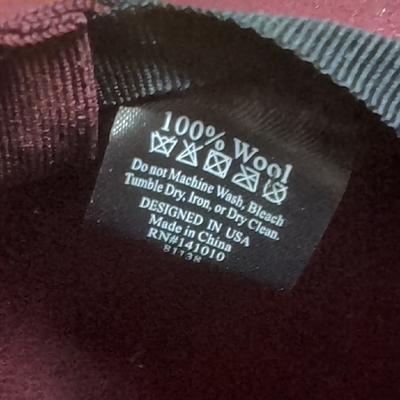 Chic Maroon Women's Fedora - Picture 5 of 5